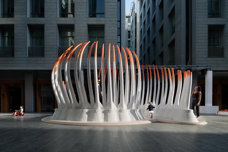 Deciduous, a 3D printed pavilion in DIFC, Dubai, with visitors